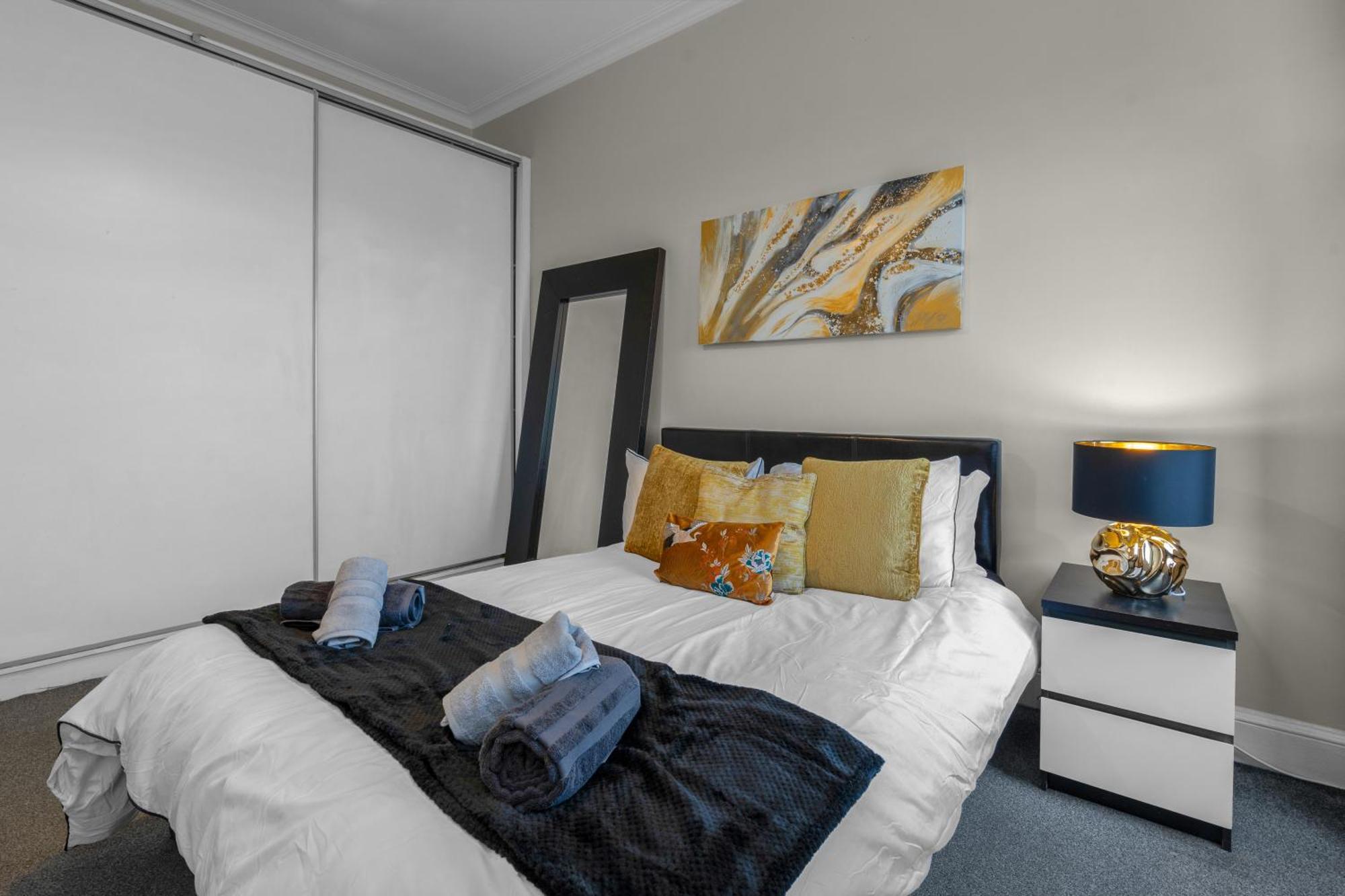 Free Parking, Centre, Lower Granton Abode *