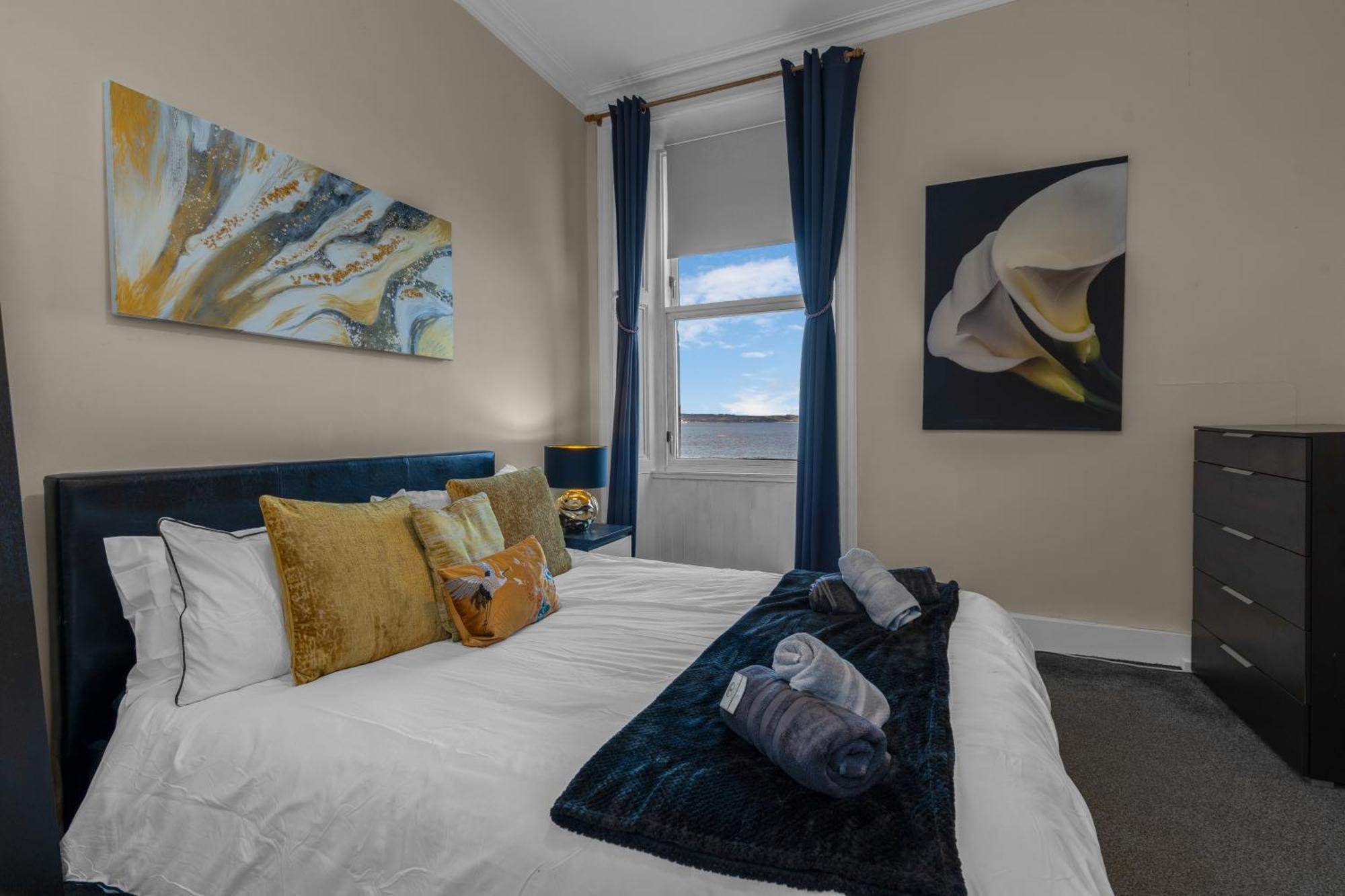 Free Parking, Centre, Lower Granton Abode Edinburgh